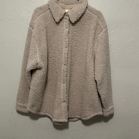 H&M shacket - Picture 6 of 9